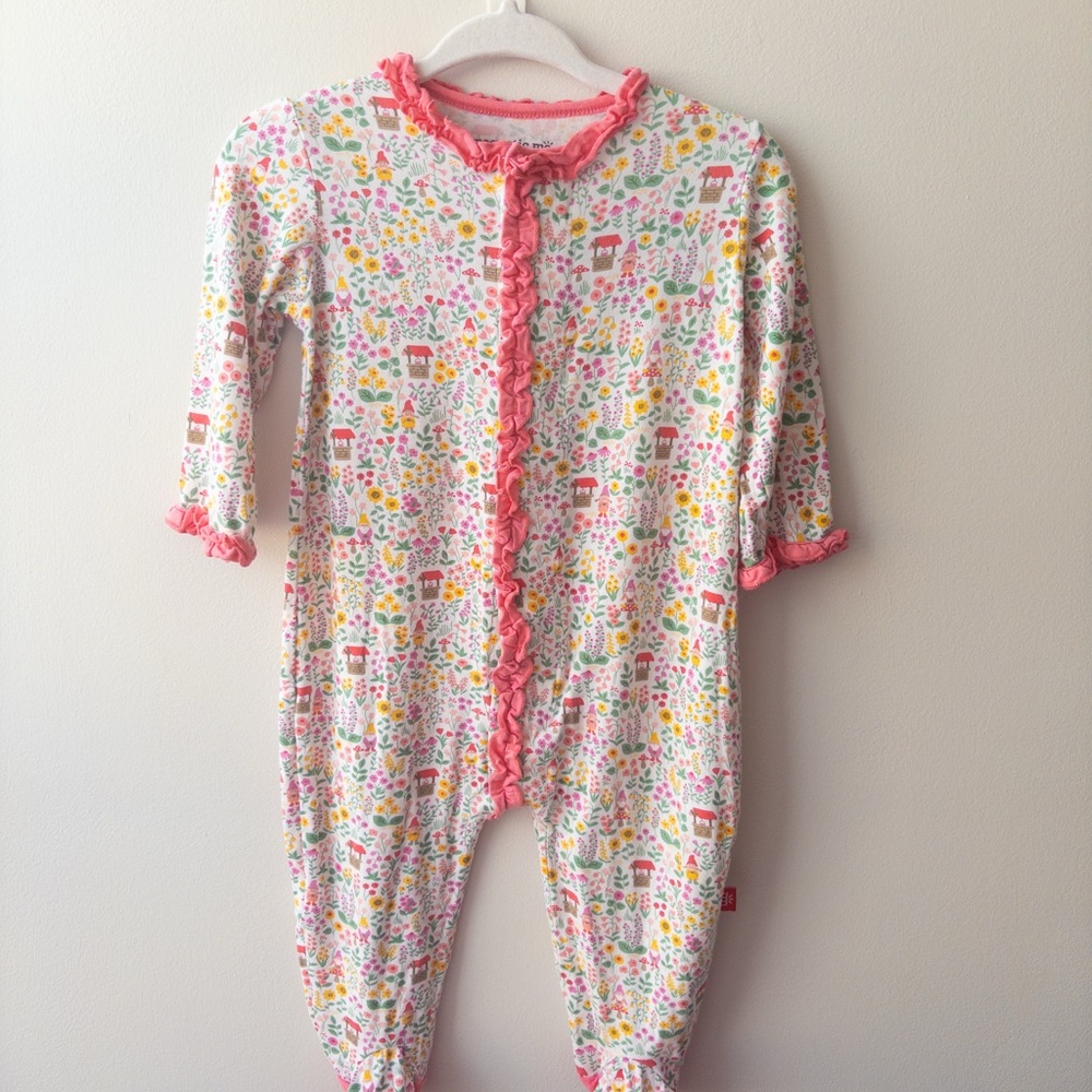 Magnetic Me Gnome Wildflower Sleeper - 3-6m
